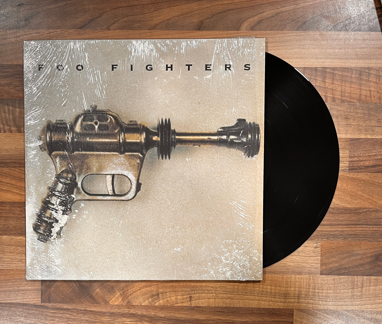 Foo Fighters - Foo Fighters